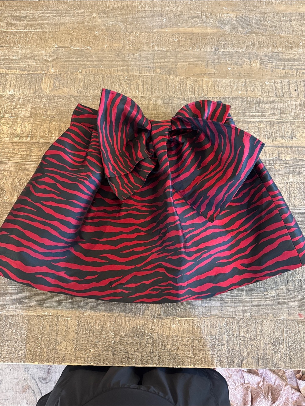 P.A.R.O.S.H. Red and Black Zebra Bow Mini Skirt